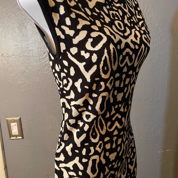 FELICITY & COCO Animal Print Jacquard Sweater Dress - Picture 10 of 16